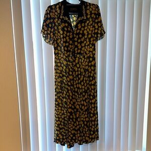 Beautiful Vintage Black and Gold/yellow Flower Maxi Dress